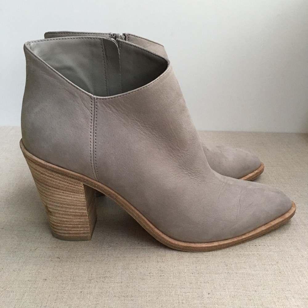 Vince Women Easton Grey Leather Side Zip Booties
